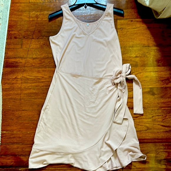 NWOT dress size XL - Picture 2 of 2